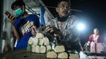 Usai Mogok Produksi, Tempe di Pasar Kramat Jati Laris Manis
