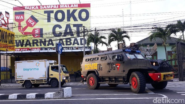 Dikawal Barracuda, Vaksin COVID-19 Tiba di Yogyakarta