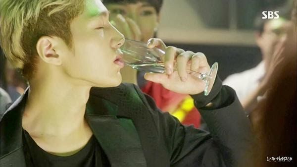7 Artis Korea Ini Sanggup Minum Banyak Alkohol, Siapa Saja?
