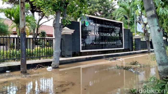 disnaker pasuruan kebanjiran