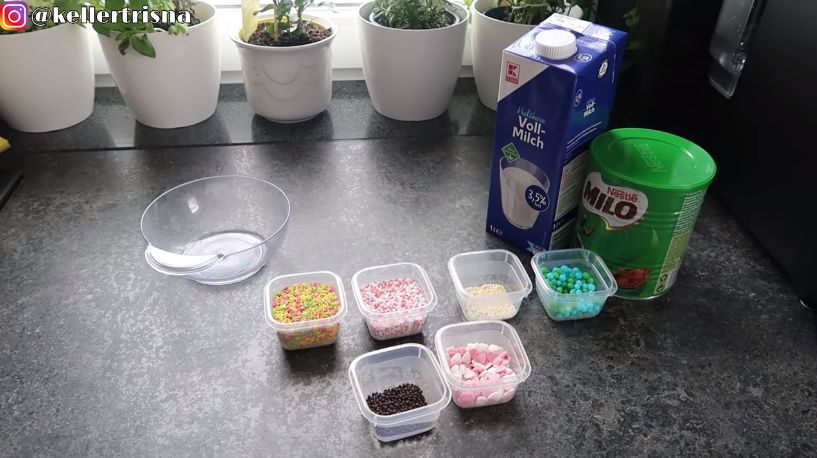 Wanita di Jerman Bikin Es Kepal Milo Pakai Salju, Apa Aman Dimakan?