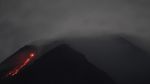Penampakan Lava Pijar yang Dimuntahkan Gunung Merapi
