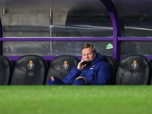 Koeman, Masih Yakin Bakal Latih Barcelona Musim Depan?