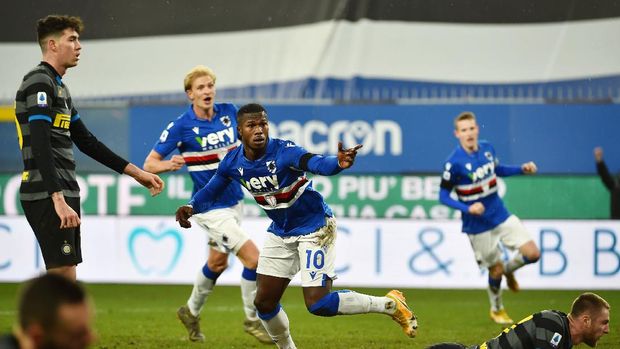 Liga Italia GENOA, ITALY - JANUARY 7: Keita Balde of UC Sampdoria celebrates after scoring the second goal during the Serie A match between UC Sampdoria and FC Internazionale at Stadio Luigi Ferraris on January 6, 2021 in Genoa, Italy. (Photo by Paolo Rattini/Getty Images)