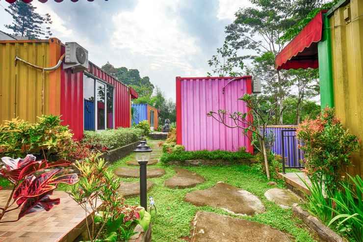 Literooms Container Megamendung