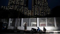 Sebanyak 3.989 pasien dirawat dan menjalani isolasi mandiri di RSD Wisma Atlet pada Selasa 5 Januari 2021.
