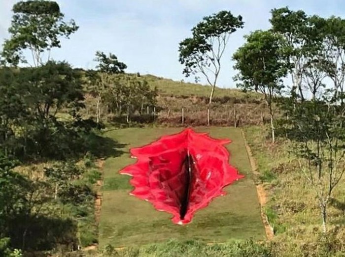 Patung vagina Patung vagina