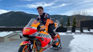 Wajah Semringah Pol Espargaro saat Tunggangi Honda RC213V Pertama Kali