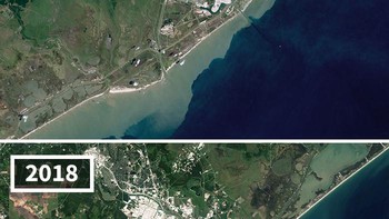 Erosi pantai dekat Freeport, Texas. Foto: NASA via Bored Panda