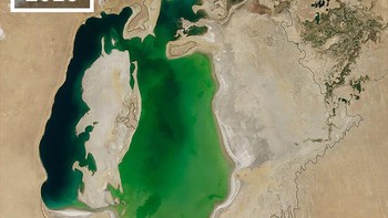Perubahan Laut Aral hanya dalam setahun. Foto: NASA via Bored Panda