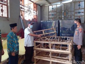 Geger Spring Bed Abal-abal Isi Kardus, Polisi Datangi Pembuatnya di Tegal