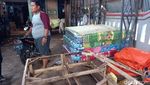Polisi Sambangi Produsen Spring Bed Abal di Tegal