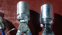 Barang-barang tersebut dikumpulkan untuk dianalisis lebih lanjut (dok. Polda Kalteng)