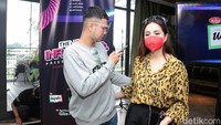 Raffi pun menyebutkan jika itu bukanlah endorsement dan ia hanya sharing pengalaman pribadi kala bermain saham. Pool/Noel/detikFoto