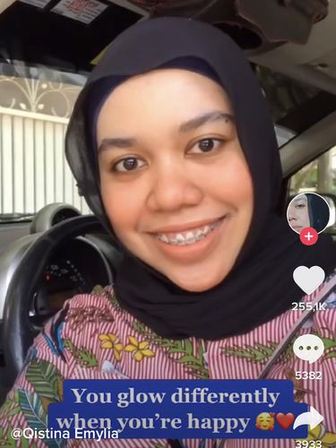 Wanita asal Malaysia, Nur Qistina Emylia yang berhasil glowup