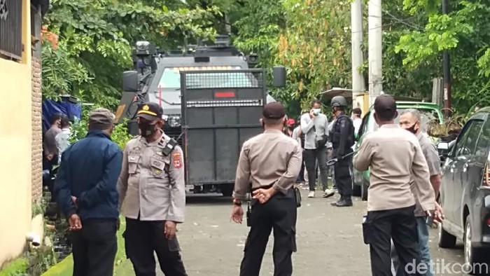 TKP Penangkapan teroris di Makassar (Hermawan-detikcom).