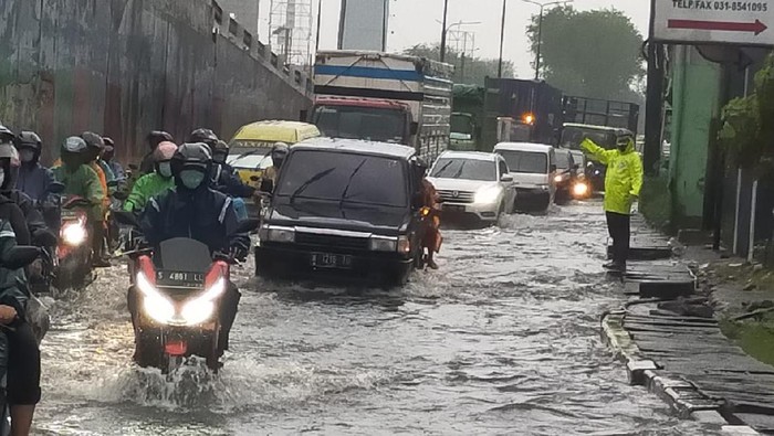 banjir di sidoarjo