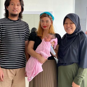 Bidan Novelita Damanik viral berkat metode tiup-tiup saat melahirkan