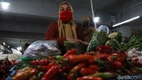 Mengalami knaikan Rp 20-30 ribu. Kenaikan itu terjadi, sebelum Tahun Baru 2021.