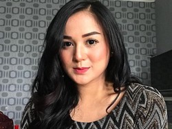 Juwita Bahar dan 7 Selebriti Indonesia yang Diet Tidak Makan Nasi