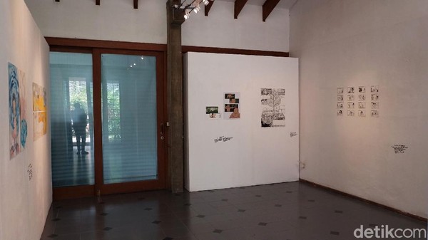 Pameran lukisan itu digelar di Ruang Segi Empat, Jalan Golf Dago nomor 3, Cigadung, Bandung. Ada lima seniman yang dilibatkan dalam pameran tersebut diantaranya M. Rico Wicaksono, Hadisti Chairunisa, Ramdhan H. Turgana, Putut Pramudiko, dan Mawar D.P. Pameran lukisan itu digelar di Ruang Segi Empat, Jalan Golf Dago nomor 3, Cigadung, Bandung. Ada lima seniman yang dilibatkan dalam pameran tersebut diantaranya M. Rico Wicaksono, Hadisti Chairunisa, Ramdhan H. Turgana, Putut Pramudiko, dan Mawar D.P.
