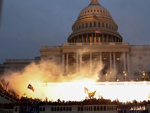 Usai Kerusuhan Capitol Bikin Pejabat Paman Sam Mundur Ramai-ramai