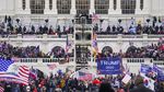 Tahun Baru Sepi Baasyir Bebas dan Gedung Capitol Hill Rusuh