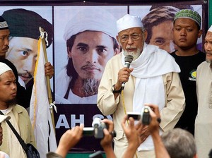 Jabar Hari Ini: Data Mahasiswa UIN Bocor-Abu Bakar Baasyir Negatif Corona