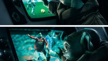 Kesedihan melanda fans masing-masing setelah MU dikalahkan Manchester City 0-2 di kandang sendiri dan AC Milan dibekuk Juventus 1-3, mengakhiri rekor tak terkalahkan. Foto: Twitter