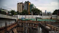 Saat ini pengerjaan proyek berfokus pada pembagunan Gedung Panjang yang akan dibuat sebanyak 13 lantai.   