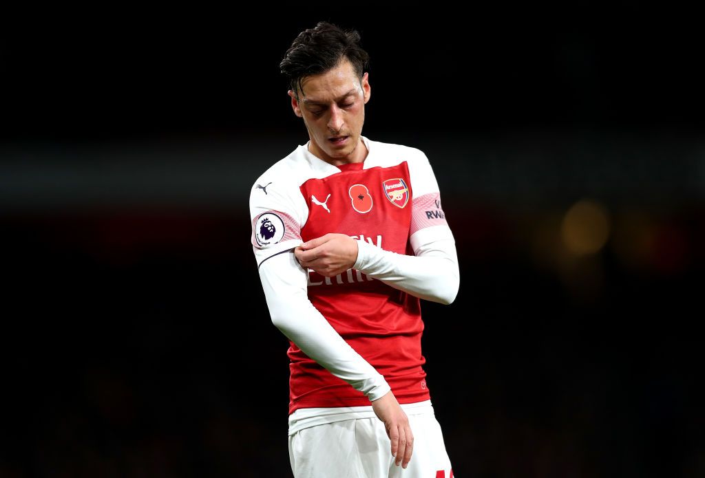 Mesut Oezil LONDON, ENGLAND - NOVEMBER 11: Mesut Ozil of Arsenal looks on during the Premier League match between Arsenal FC and Wolverhampton Wanderers at Emirates Stadium on November 11, 2018 in London, United Kingdom. (Photo by Clive Rose/Getty Images)