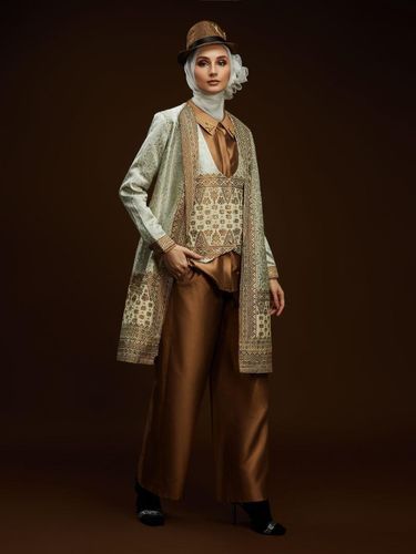 Koleksi Nina Nugroho dengan tema 'Guardian Angel'