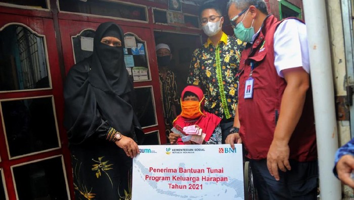 Pemerintah Siapkan Rp 110 T Untuk Program Bansos 0659