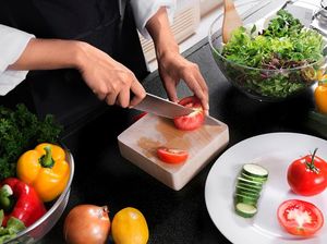 7 Mitos Soal Diet dan Nutrisi Ini Masih Banyak Dipercaya