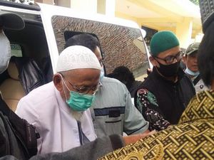 Ini yang Pertama Kali Dilakukan Abu Bakar Baasyir Setibanya di Ngruki