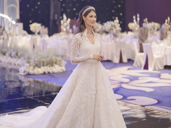 Foto: Penampilan Cantik Mantan Pacar Chef Juna Menikah, Bak Kate Middleton