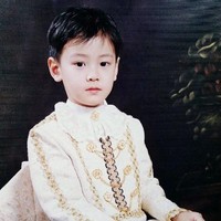 Lulusan Hanlim Multi Art School ini memiliki tinggi semampai yakni 183 cm. Bakatnya tak hanya akting dan menyanyi, Cha Eun Woo juga bisa memainkan piano, gitar, seruling, bahkan biola.  Foto: Koreaboo