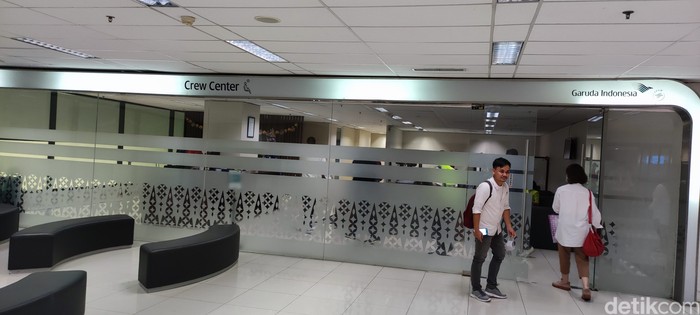 Crew Center Terminal 3 Bandara Soekarno Hatta Crew Center Terminal 3 Bandara Soekarno Hatta