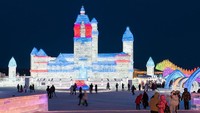 Namun, Ice and Snow World dan Sculpture Expo yang menjadi acara utama tetap dibuka (Getty Images)
