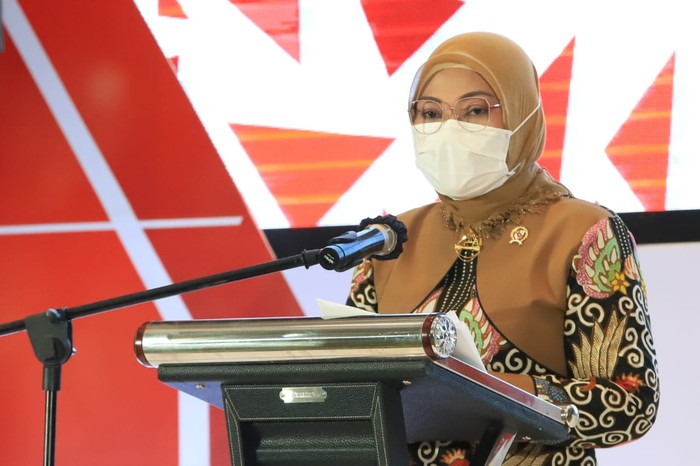 Menaker Ida Fauziyah