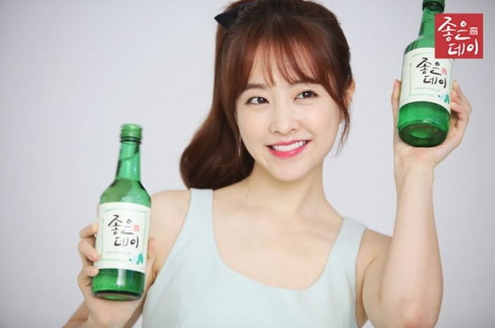 Minuman Soju Diiklankan 7 Artis Korea, Ada Irene hingga Park Bo Young Minuman Soju Diiklankan 7 Artis Korea, Ada Irene hingga Park Bo Young