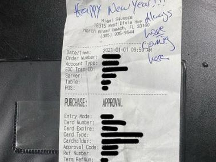 Pelayan Restoran Dapat Tip Rp 28 Juta