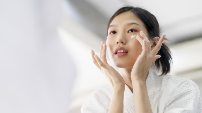 Jangan Ngaku-ngaku, Ini Ciri-ciri Kulit Glowing dan Sehat Menurut Dermatolog