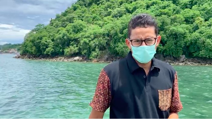 Inspeksi persiapan destinasi super prioritas (DSP, Menteri Pariwisata dan Ekonomi Kreatif (Menparekraf) Republik Indonesia, Sandiaga Salahuddin Uno mengunjungi Labuan Bajo, Nusa Tenggara Timur (NTT) pada Kamis (7/1/2021).
