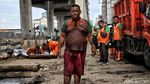 Kerja Keras Demi Kelapa Gading yang Bebas Banjir