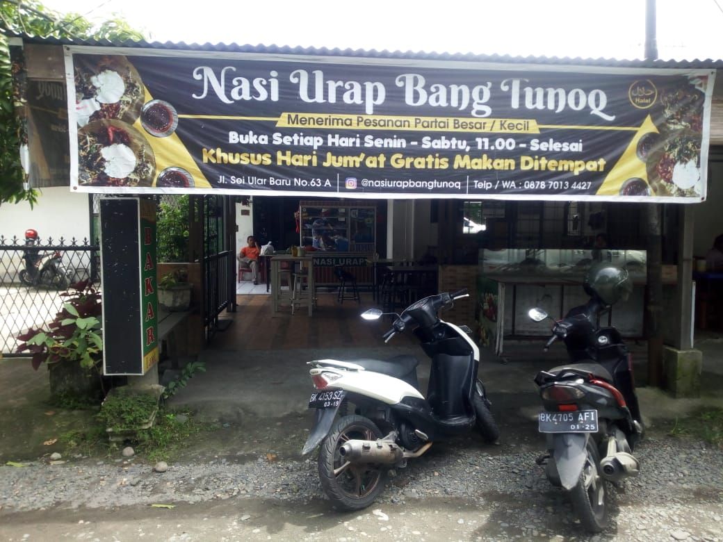 Suasana di Warung Nasi Bang Tunoq