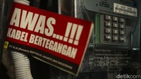 Dalam program stimulus ini, pemerintah memberikan diskon 100% alias token listrik gratis kepada pelanggan golongan rumah tangga, industri, dan bisnis kecil dengan daya 450 VA.