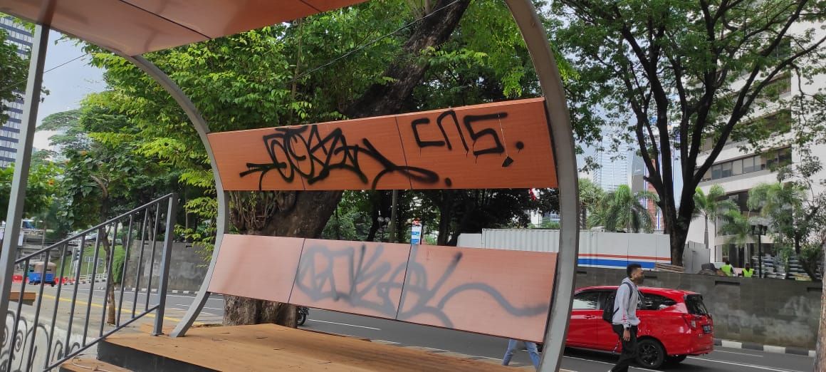 Trotoar KBB Jl RM Margono Djojohadikoesoemo, Menteng, Jakpus. (Syahidah Izzata/detikcom)