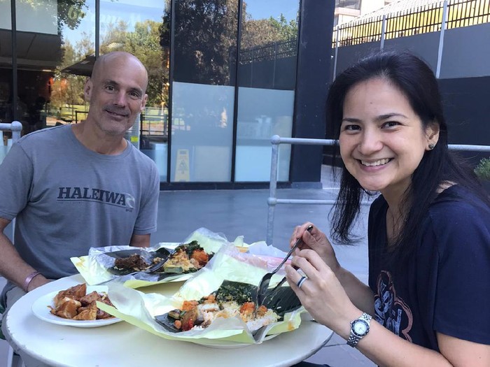 Wanita Asal Tegal Ini Jualan Nasi Bungkus Warteg di Melbourne