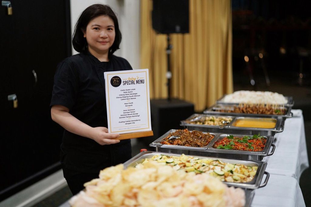 Wanita Asal Tegal Ini Jualan Nasi Bungkus Warteg di Melbourne